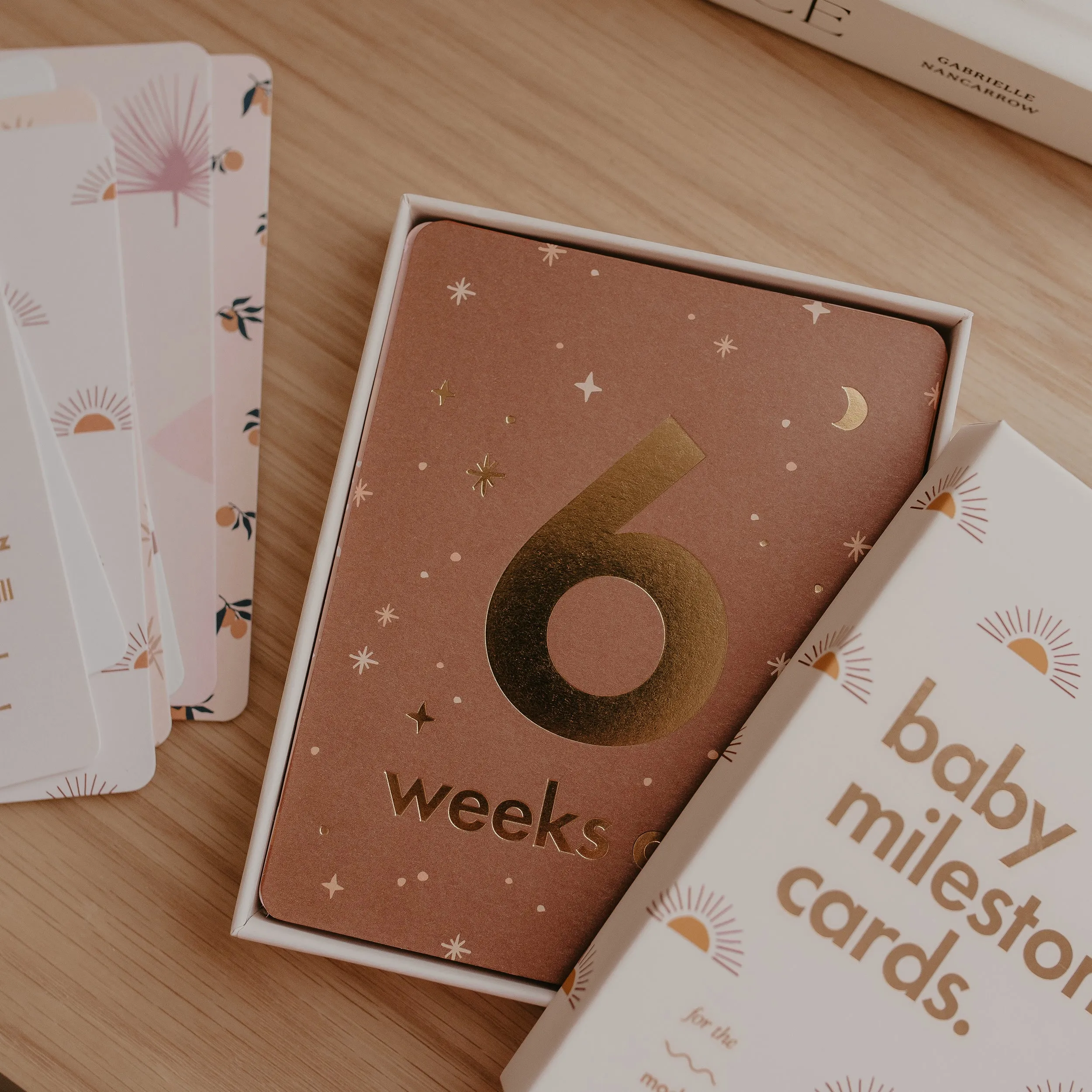 Baby Milestone Cards BRODERIE