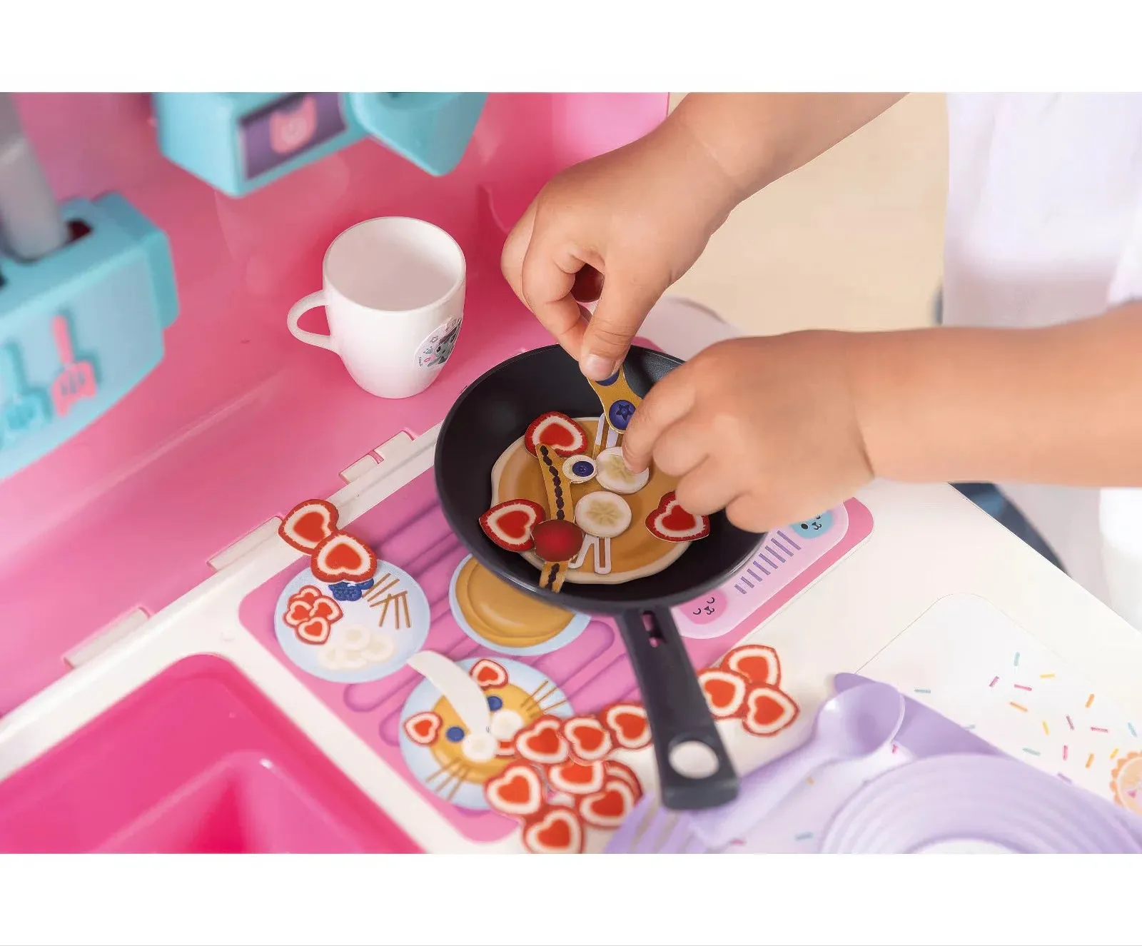 Gabby's Dollhouse Play Kitchen in Suitcase