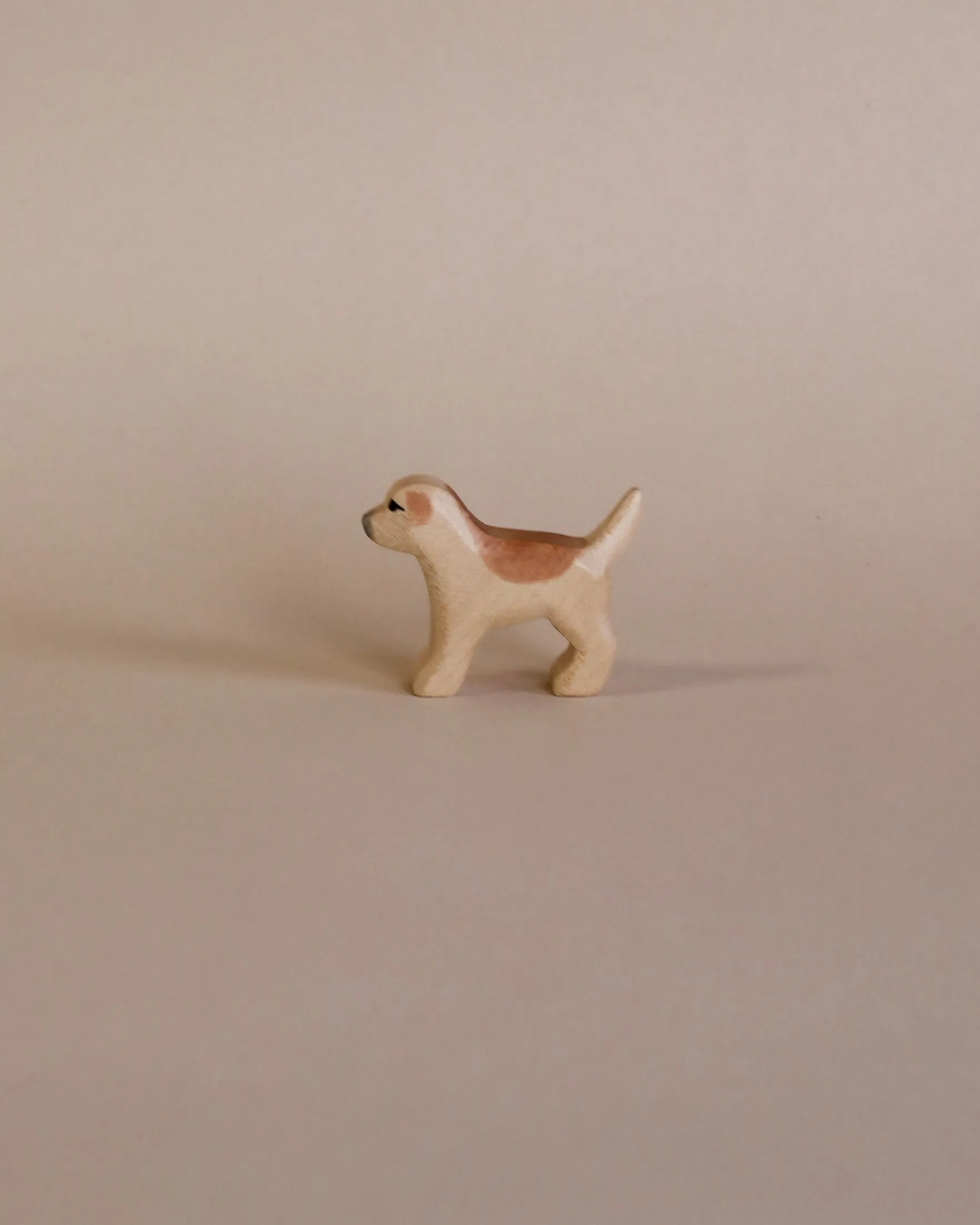 Handmade Holzwald Golden Retriever Puppy Odin Parker