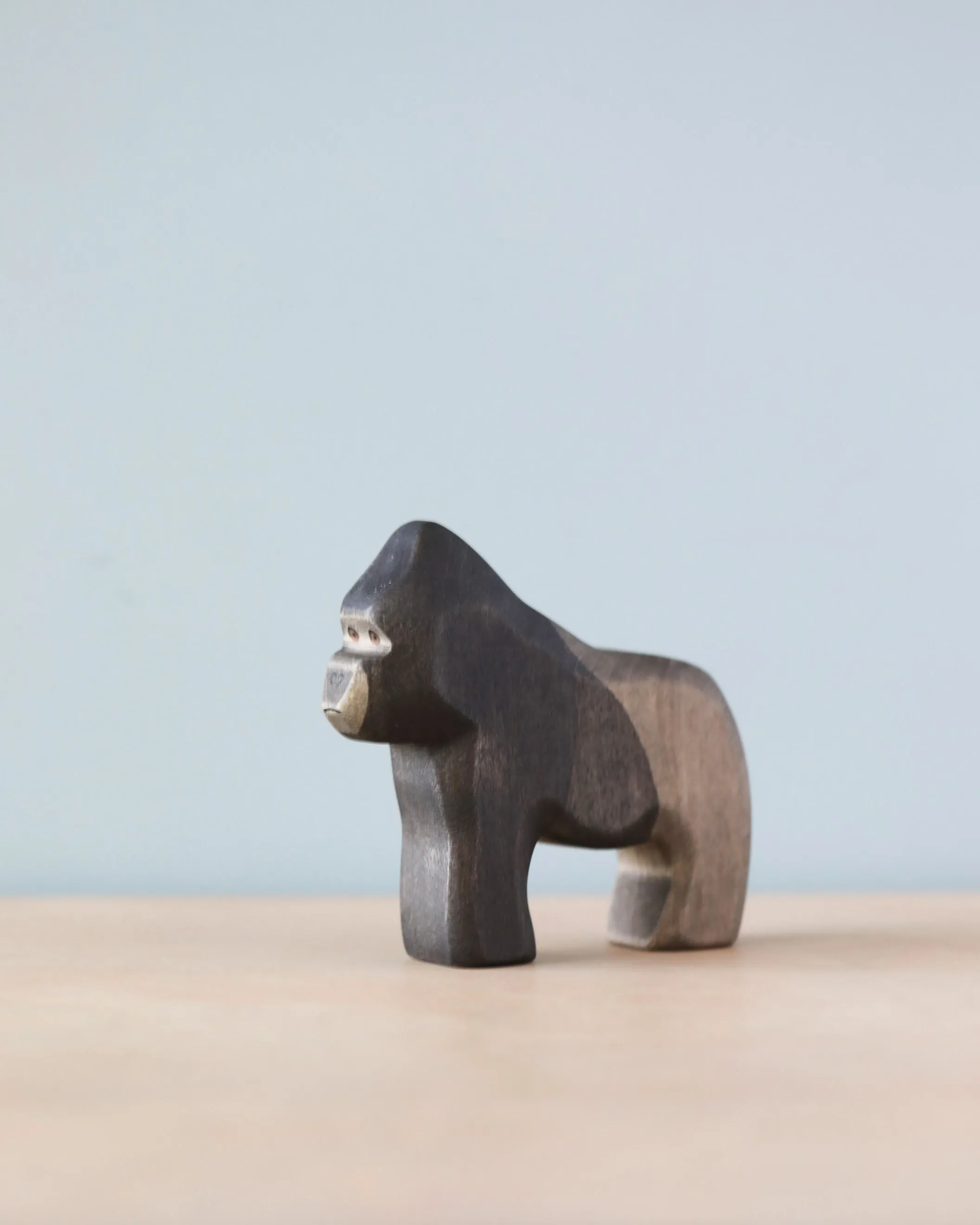 Handmade Holzwald Gorilla Odin Parker