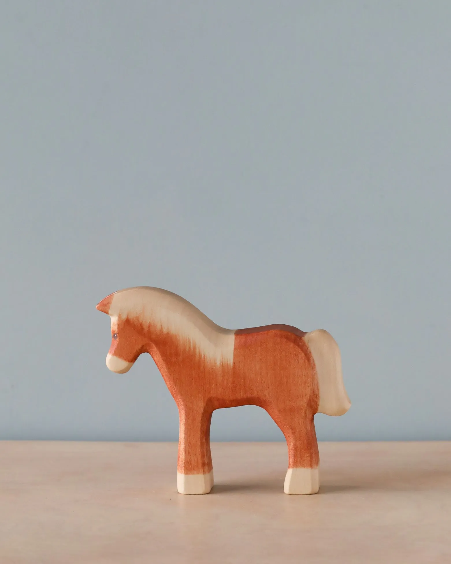 Handmade Holzwald Light Brown Horse Odin Parker