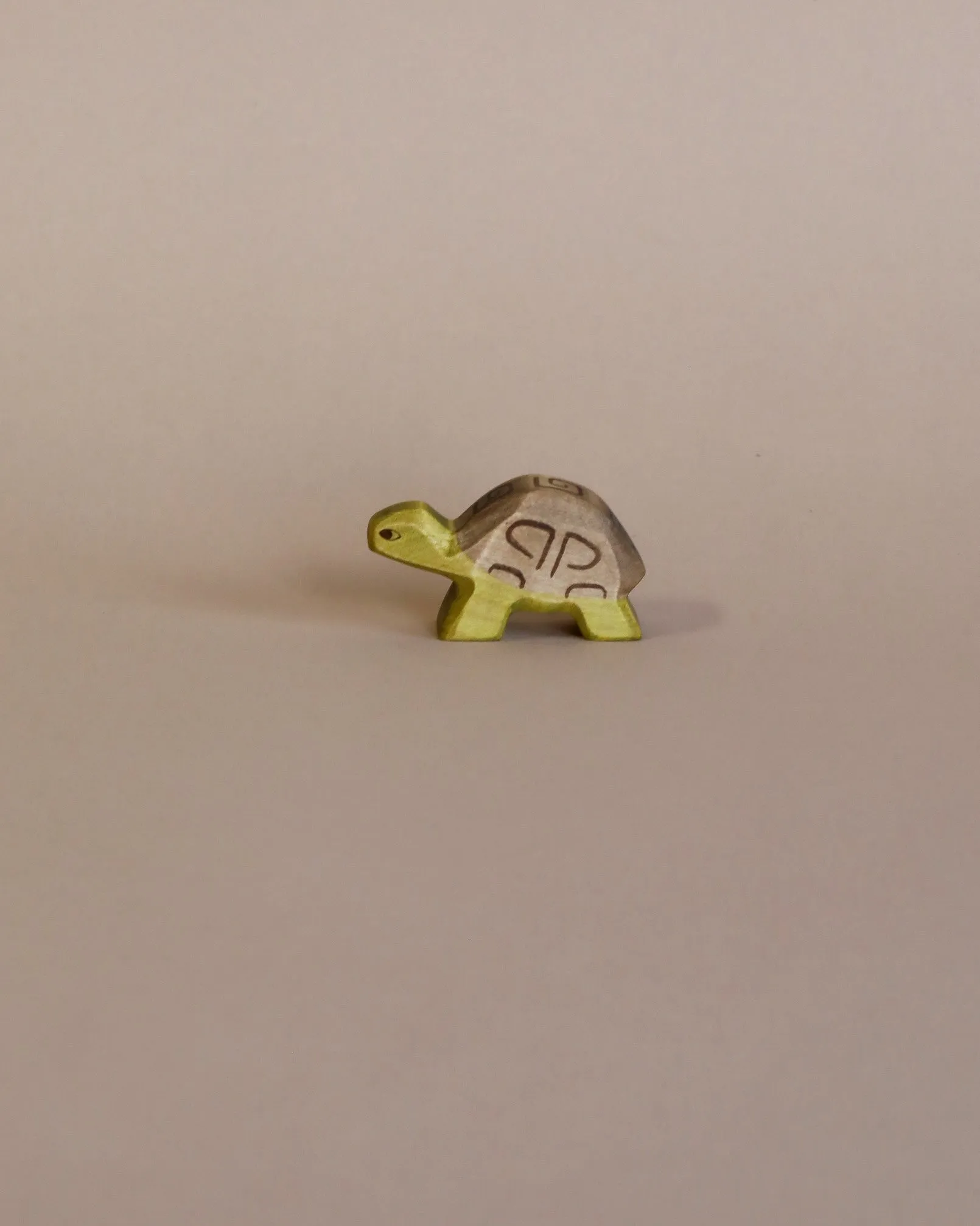 Handmade Holzwald Small Turtle Odin Parker