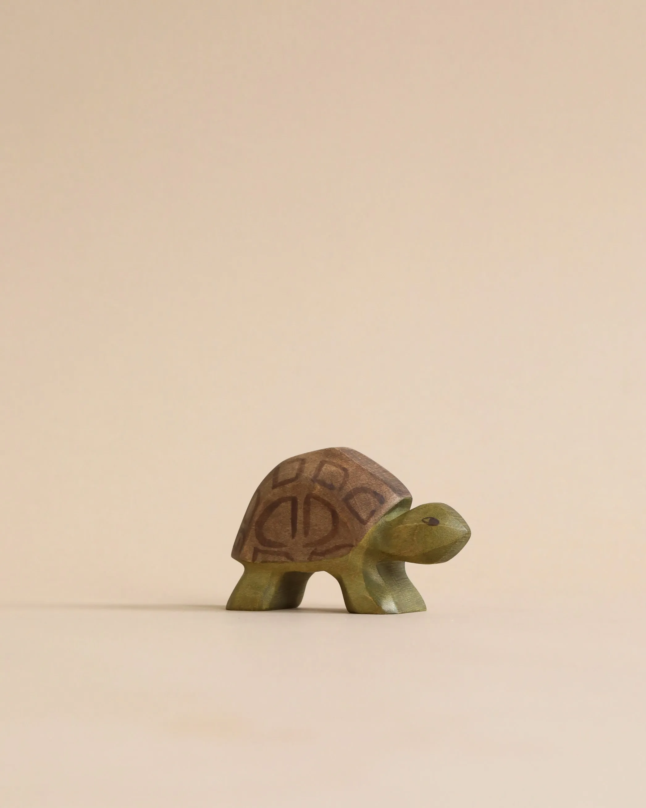 Handmade Holzwald Turtle Odin Parker
