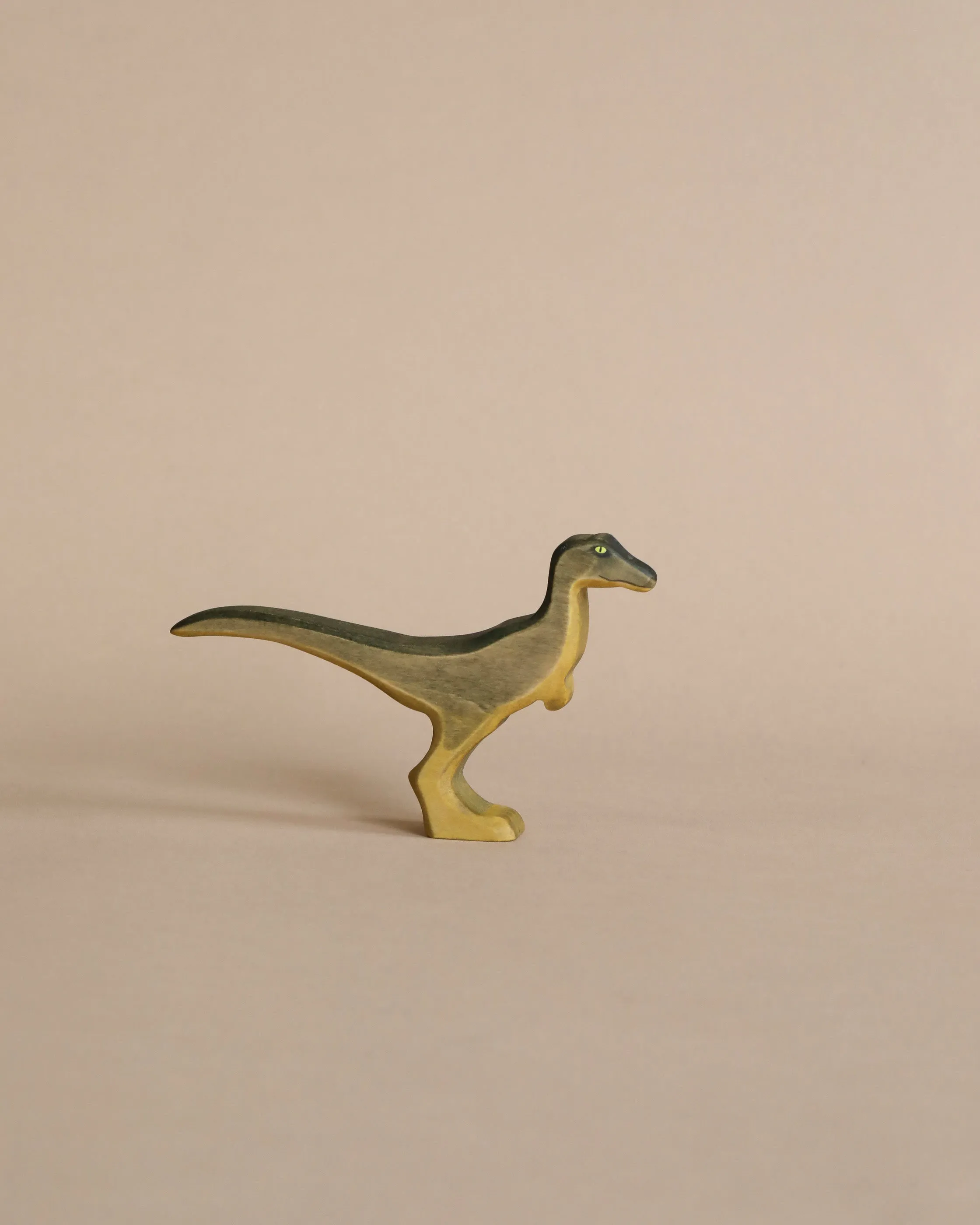 Handmade Holzwald Velociraptor Odin Parker