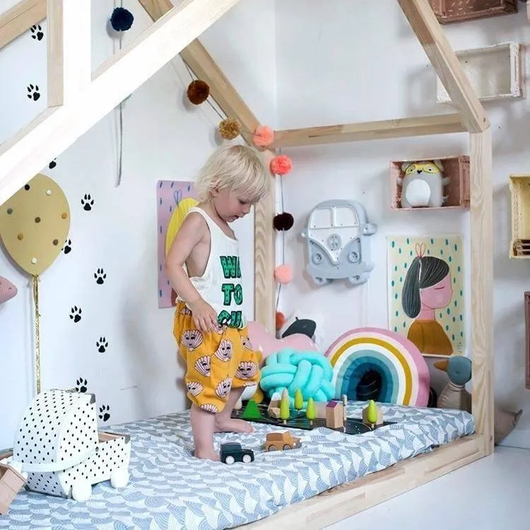 Kiko & gg Machi tiny wooden town