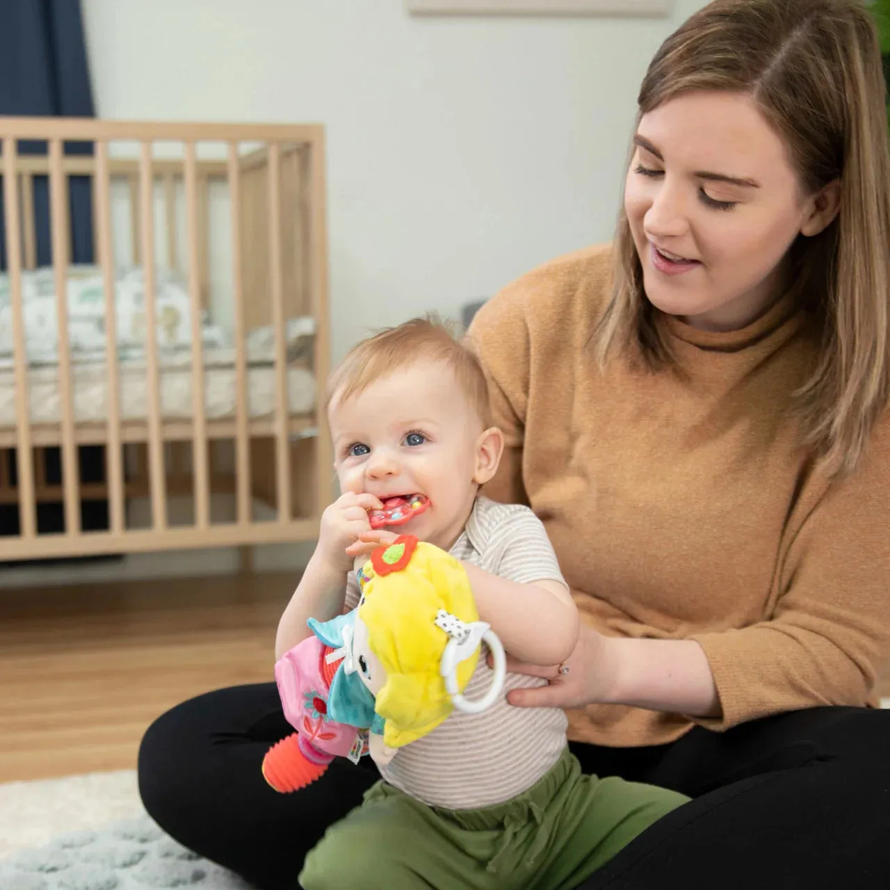 LAMAZE My Friend Olivia First baby Doll