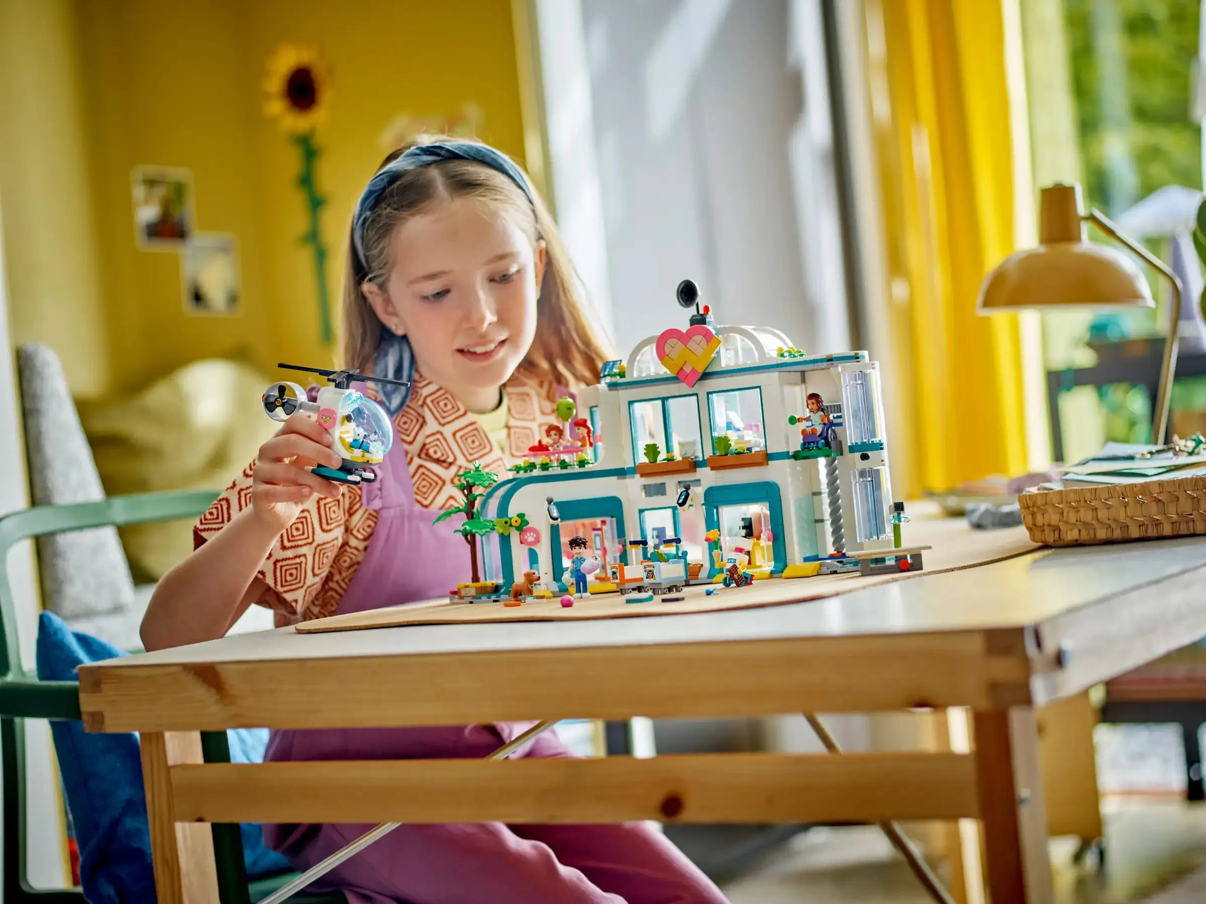 LEGO FRIENDS 42621 Heartlake City Hospital