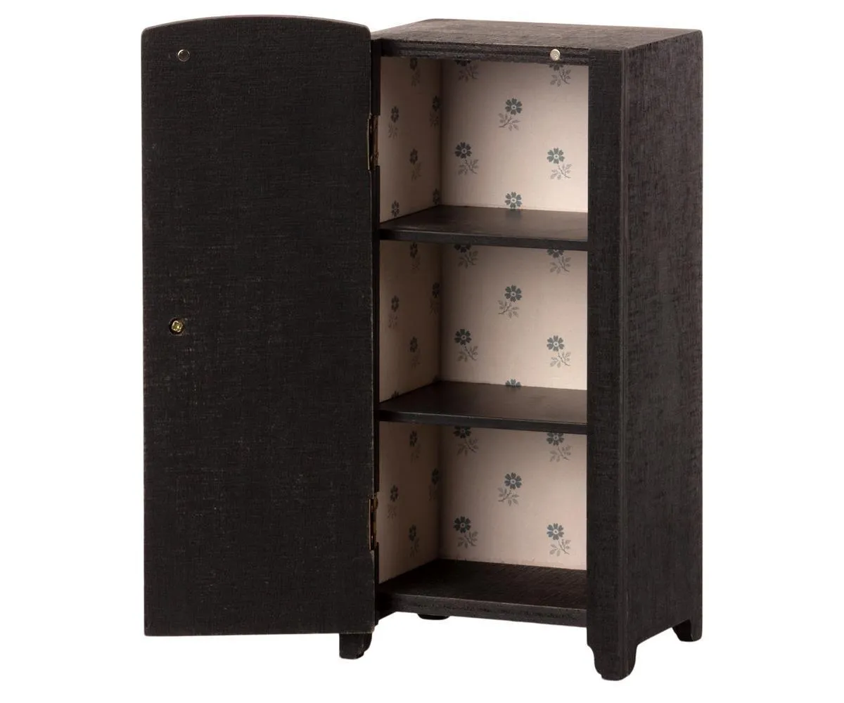 Maileg Anthracite Closet
