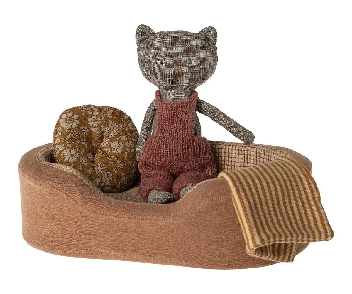 Maileg Dog Bed/ Kitten Cosy Basket Brown Stripe Small: BACK IN STOCK