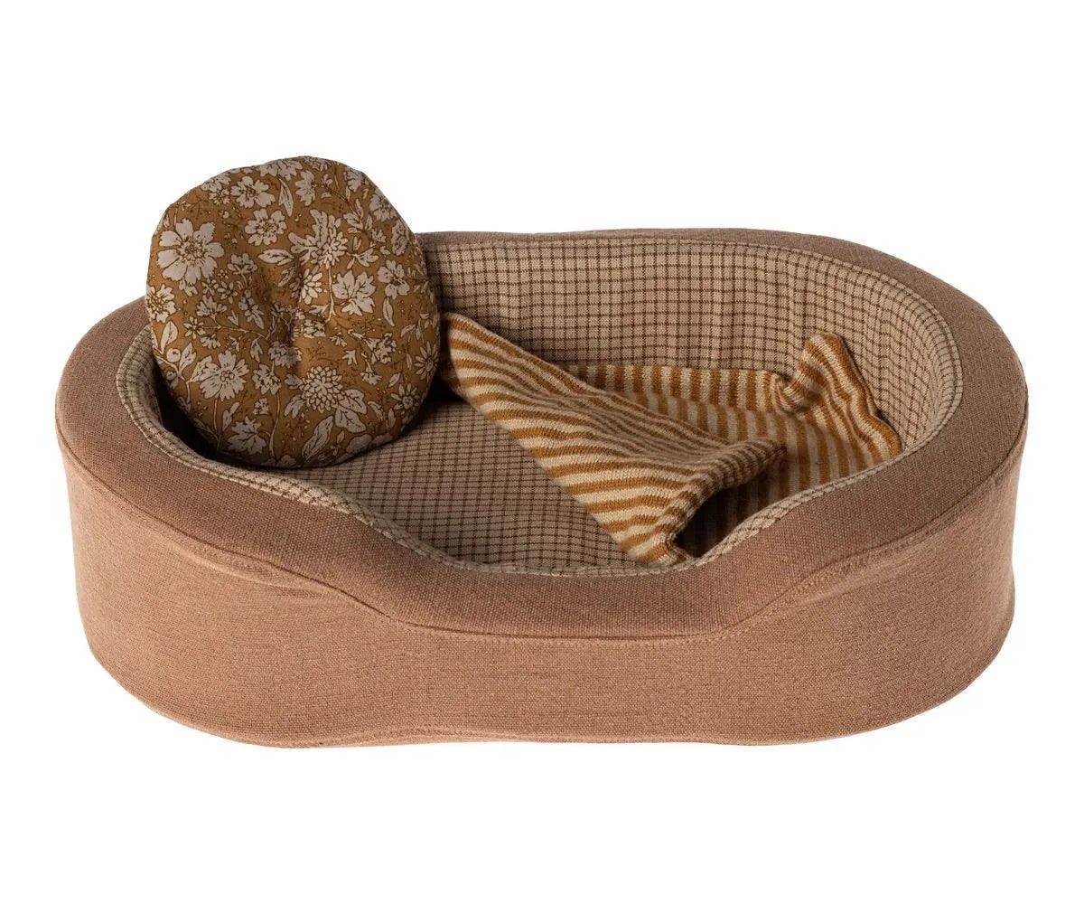 Maileg Dog Bed/ Kitten Cosy Basket Brown Stripe Small: BACK IN STOCK