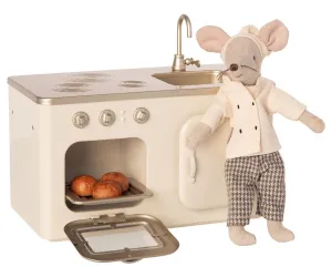 Maileg Miniature Kitchen: BACK IN STOCK