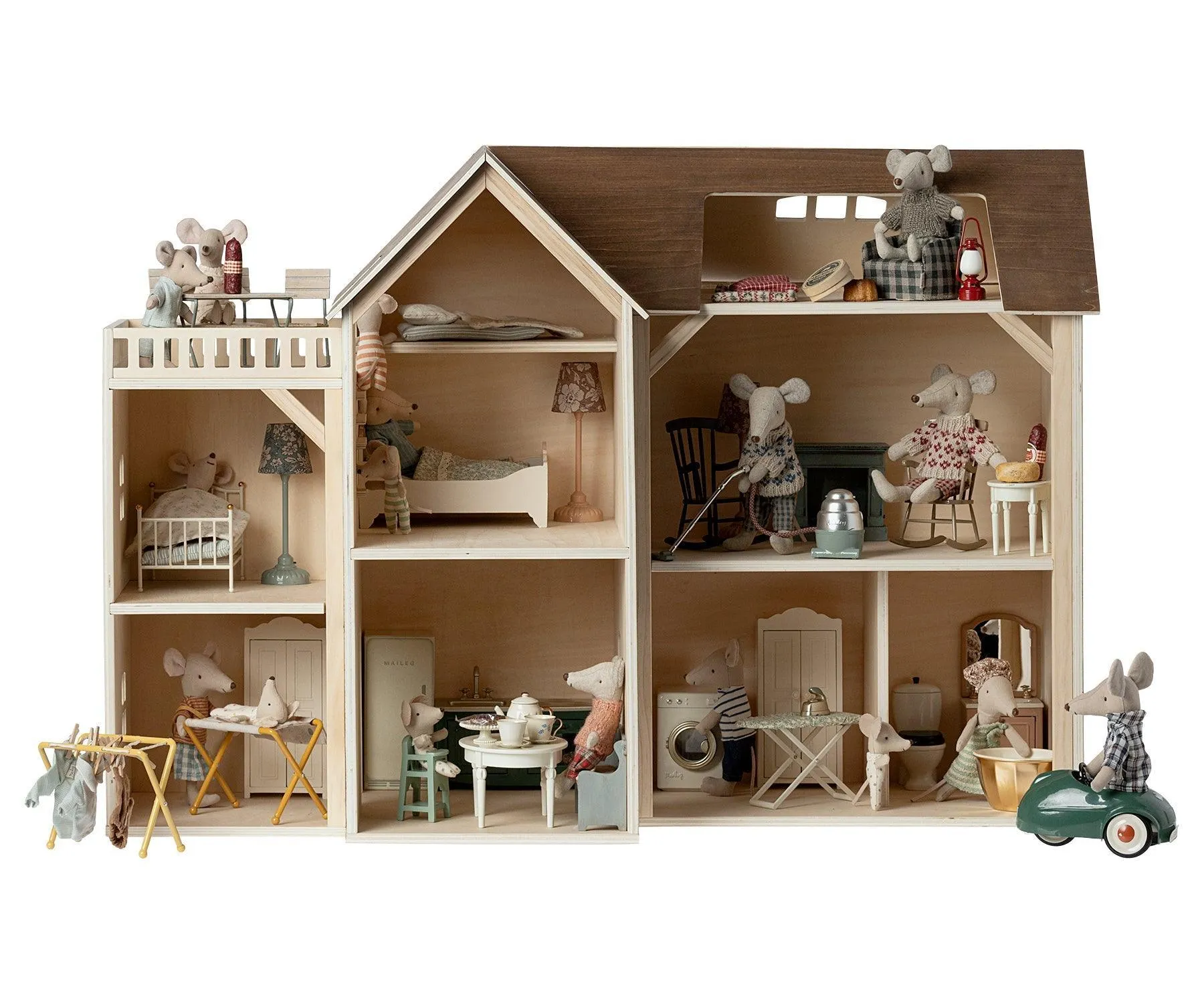 Maileg Mouse Hole Farm House: PREORDER