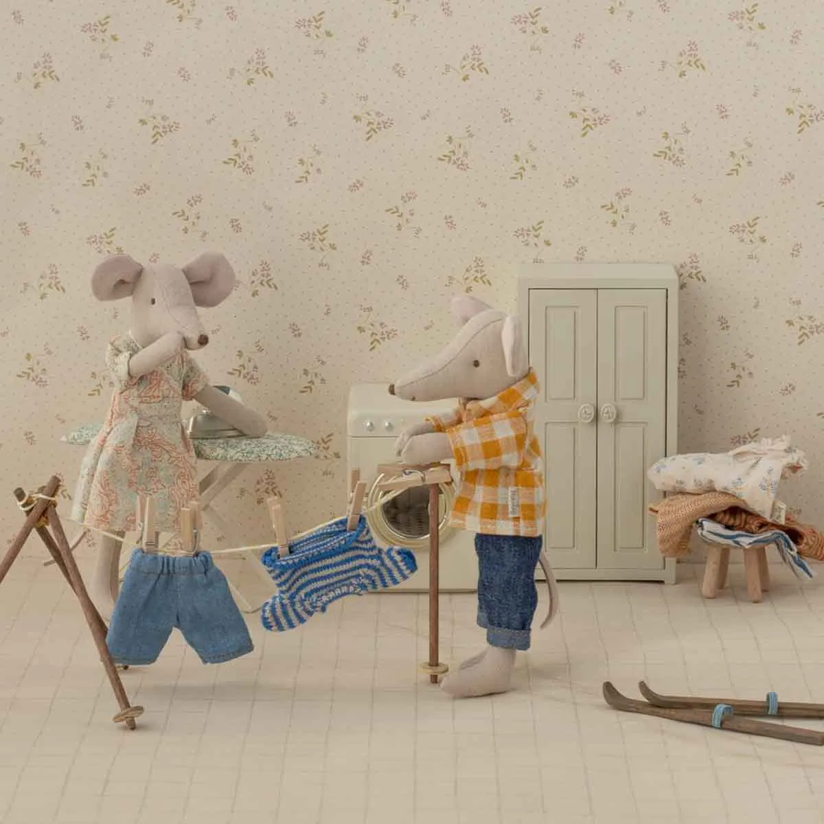 Maileg Mouse size Washing Machine