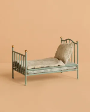 Maileg Vintage Bed, Mouse Odin Parker