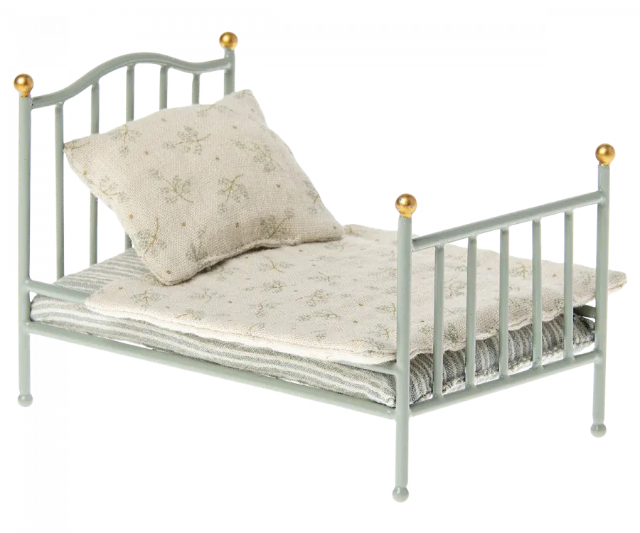 Maileg Vintage Bed, Mouse Odin Parker