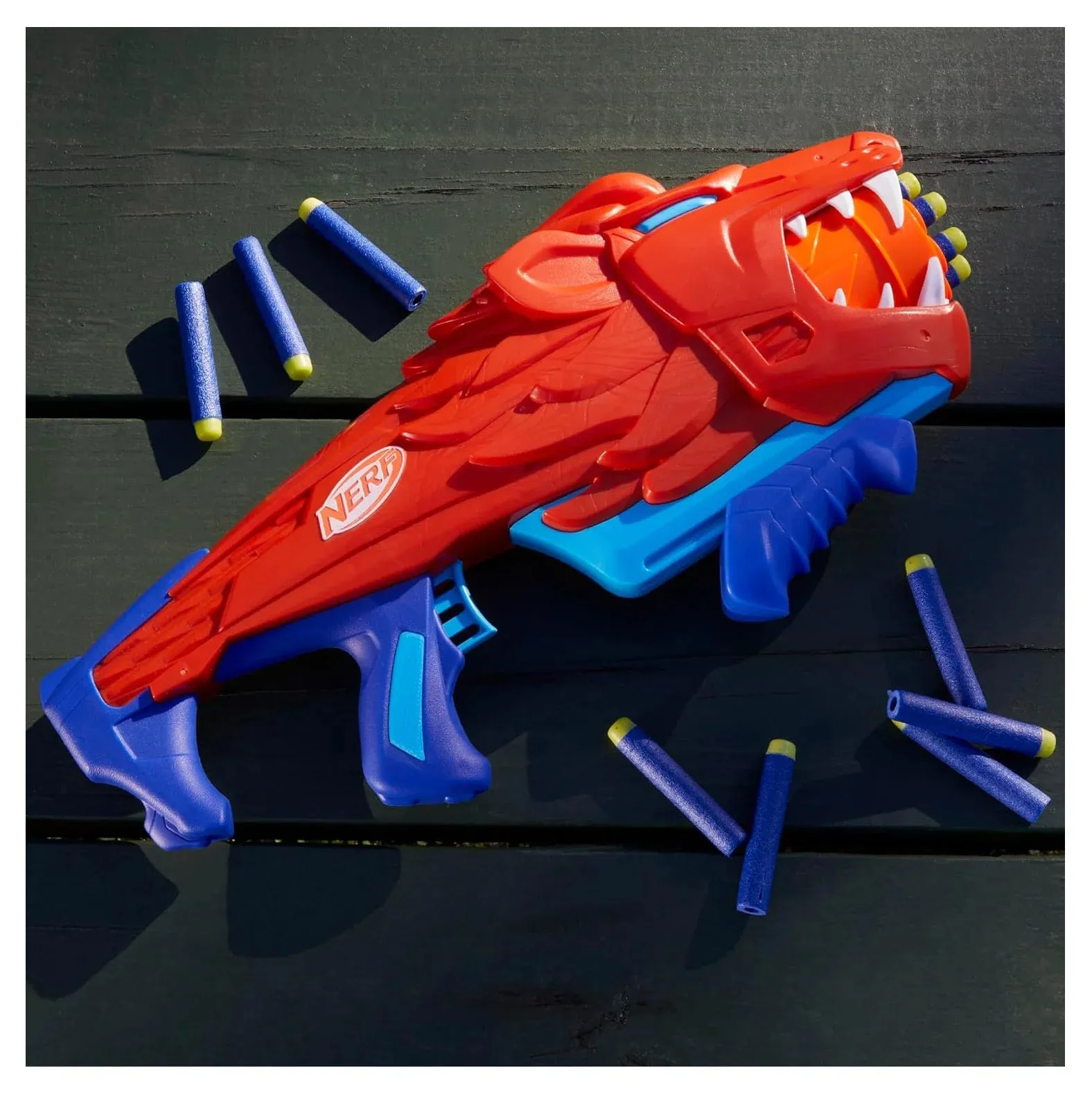 NERF Wild Lionfury Easy Play Dart Blaster