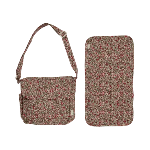 Olli Ella Dinkum Doll Carrie Convertible Changing Set | Garland