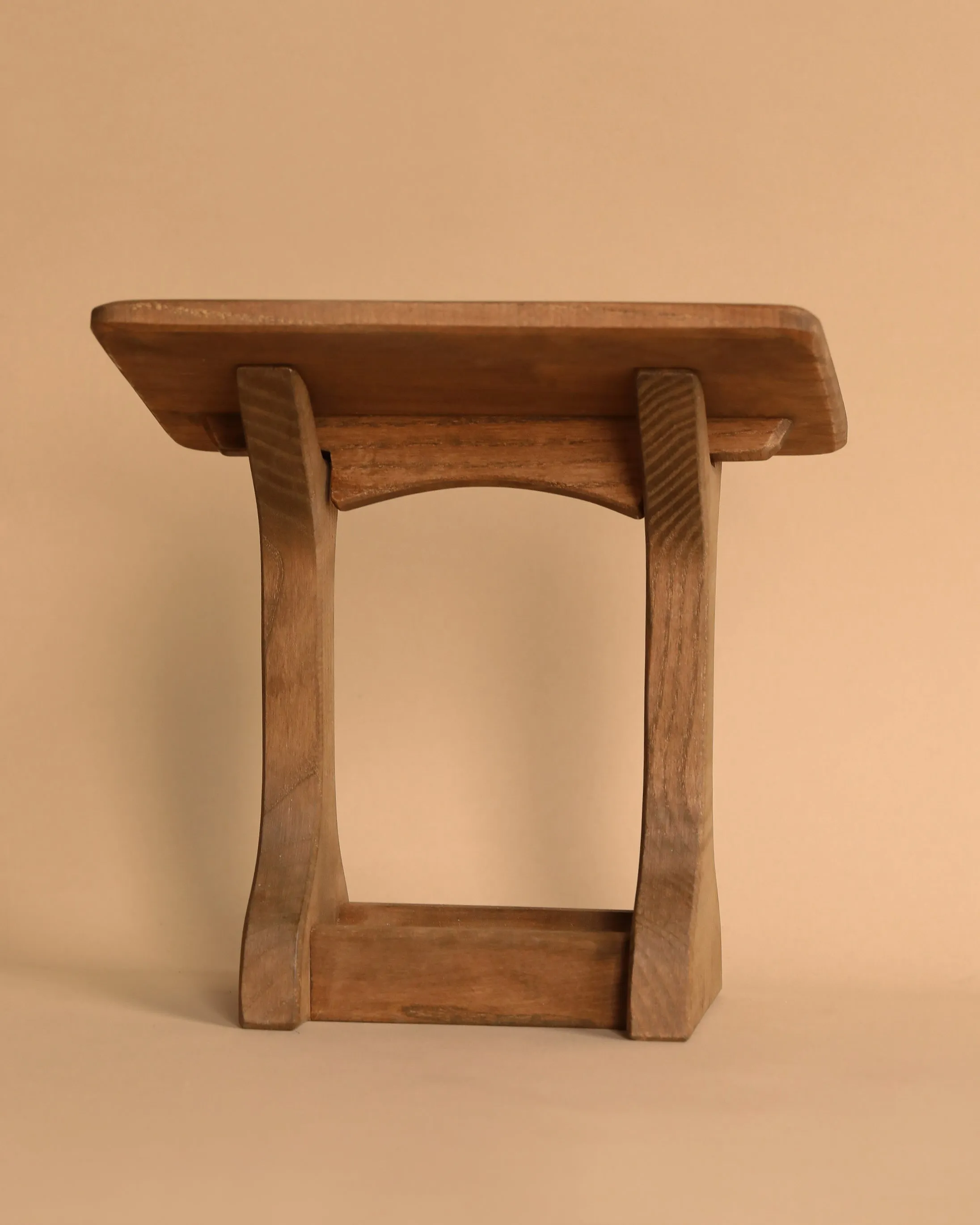 Ostheimer Manger With Roof Odin Parker
