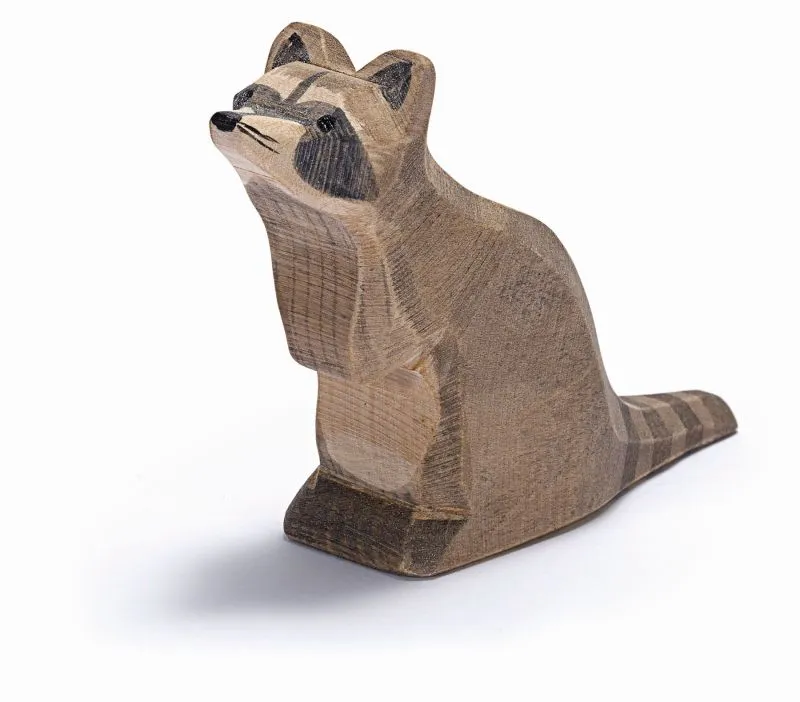 Ostheimer Raccoon - Sitting Odin Parker