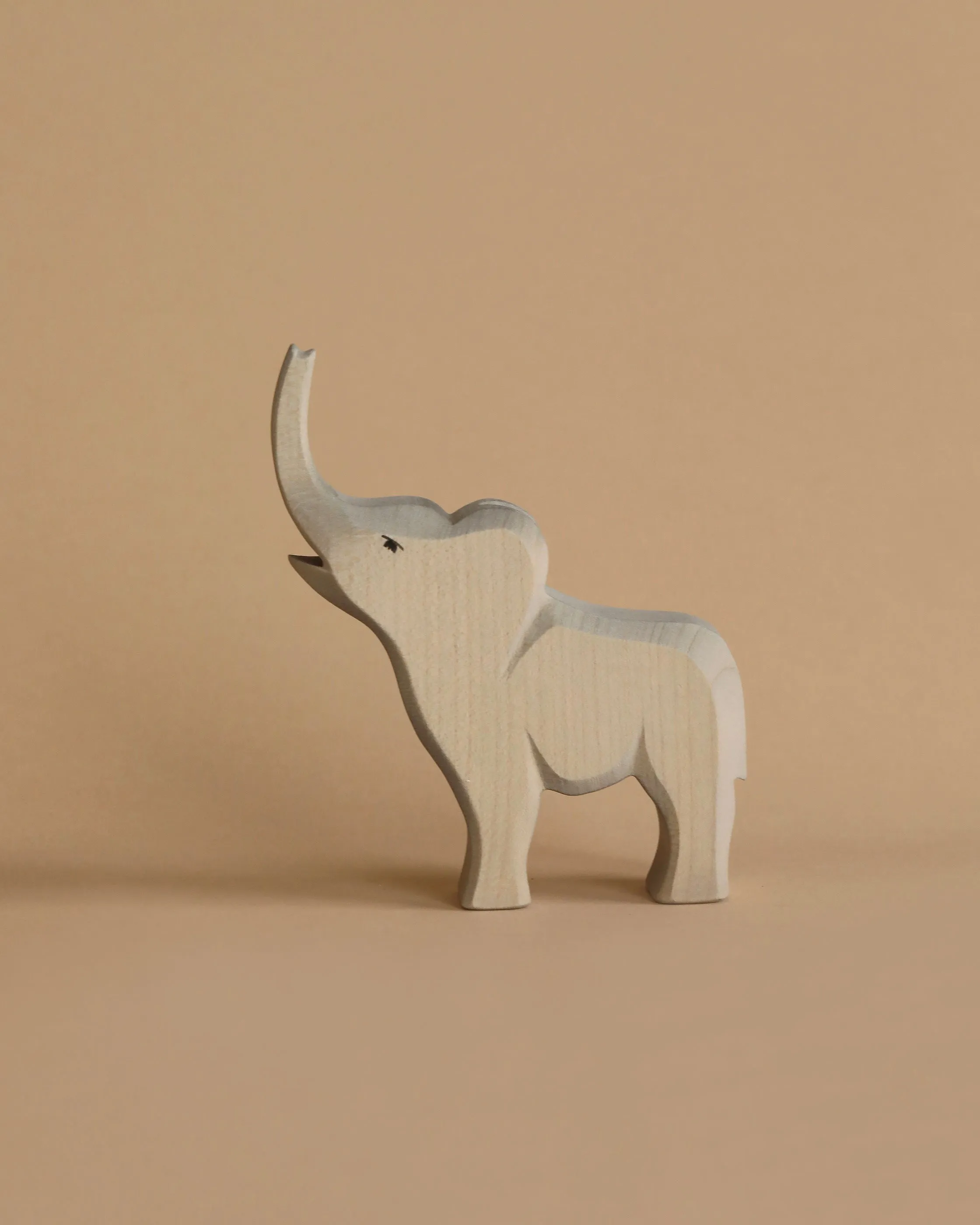 Ostheimer Small Elephant - Trumpeting Odin Parker