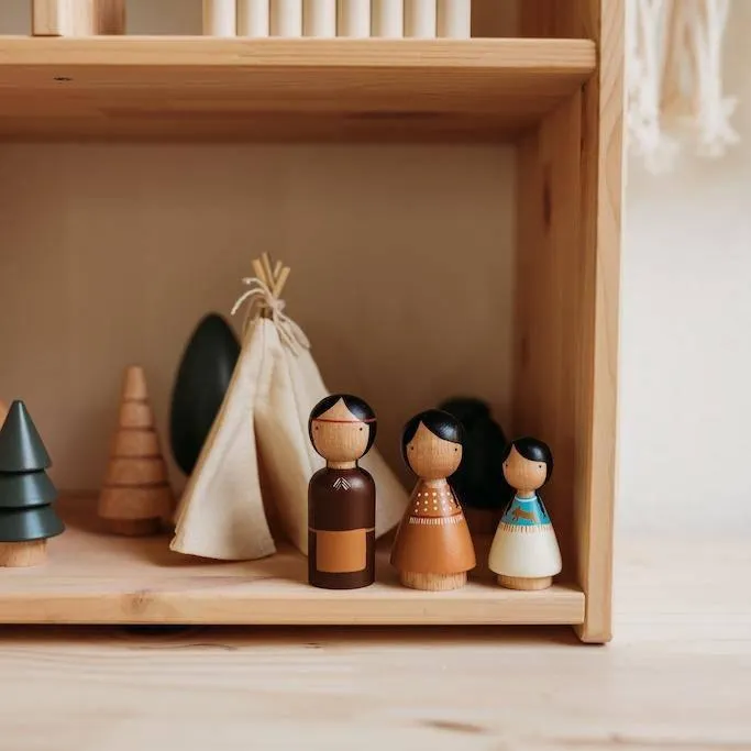 Peg Dolls : People of The Plains LAST ONE