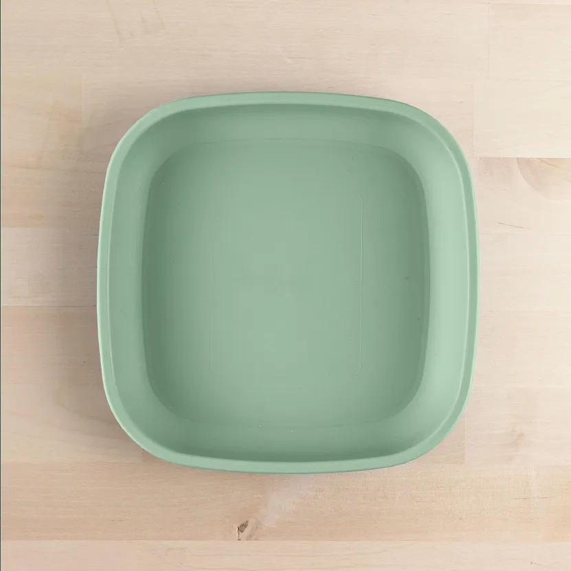 Re-Play Plate Flat