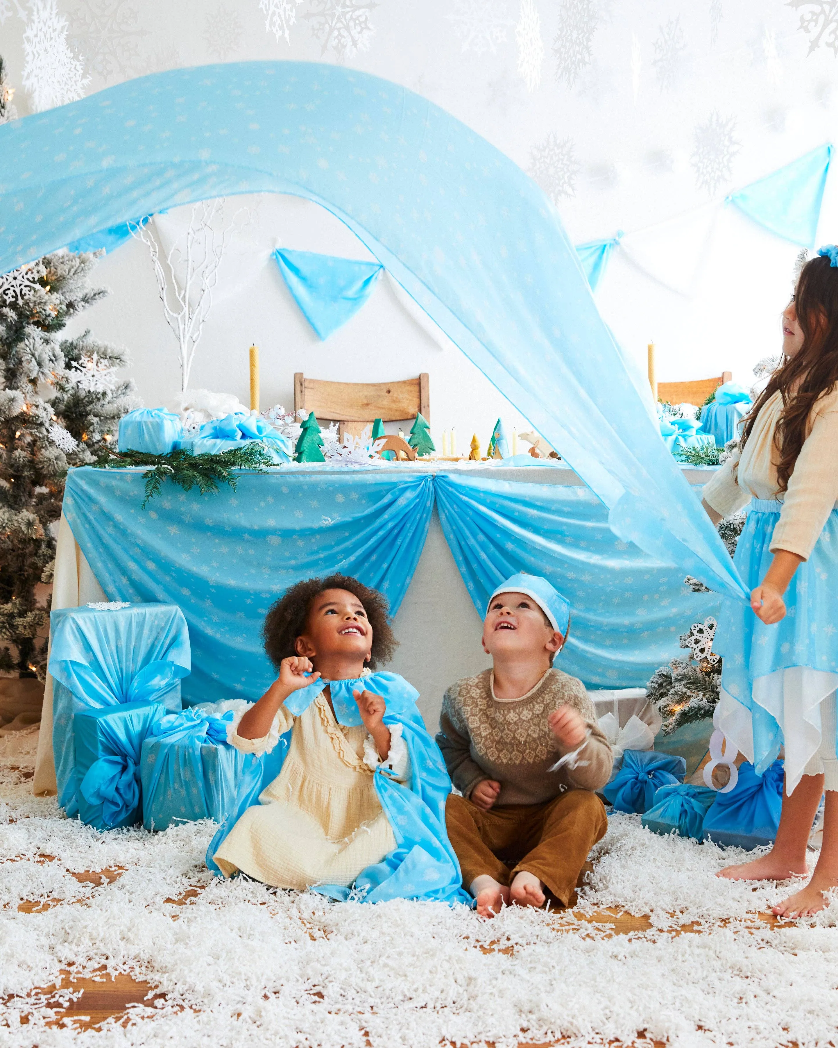 Sarah's Silk Giant Snow Playsilk Odin Parker