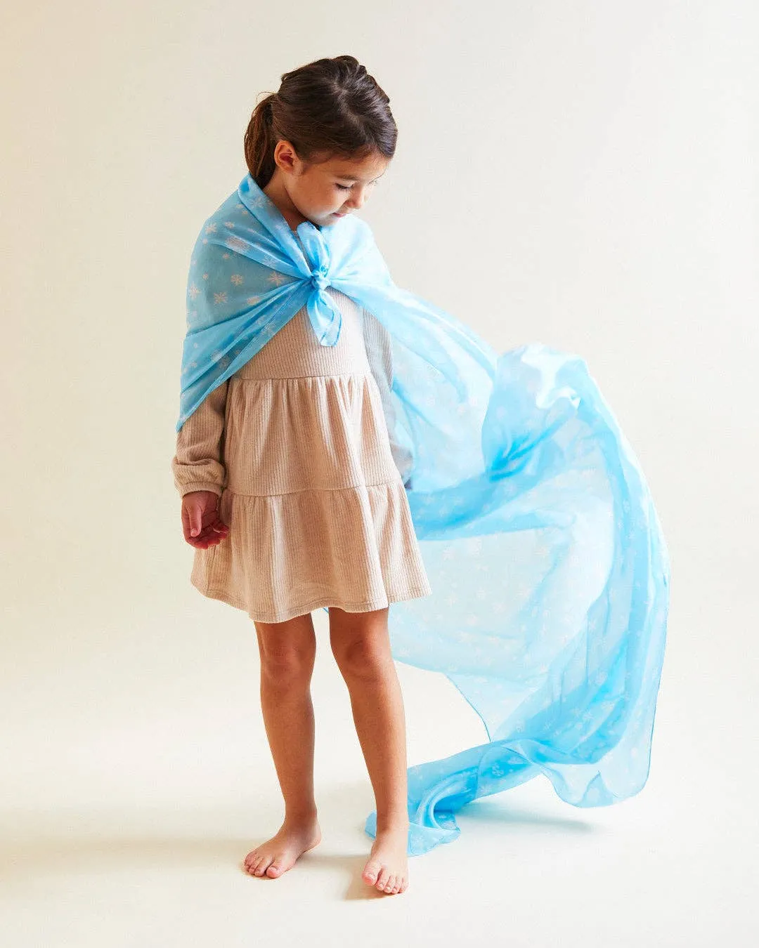 Sarah's Silk Giant Snow Playsilk Odin Parker