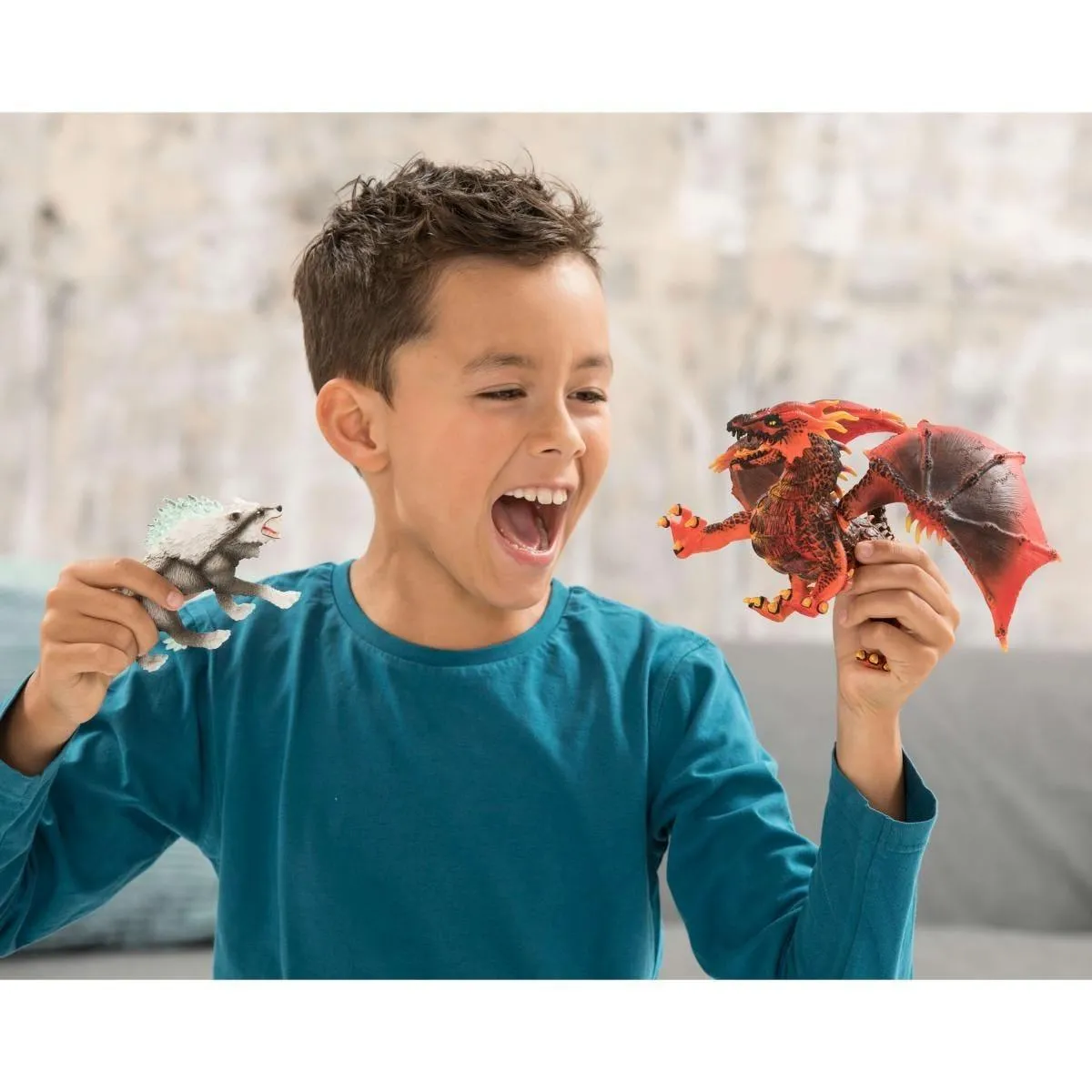 Schleich 42452 Eldrador Snow Wolf Figure