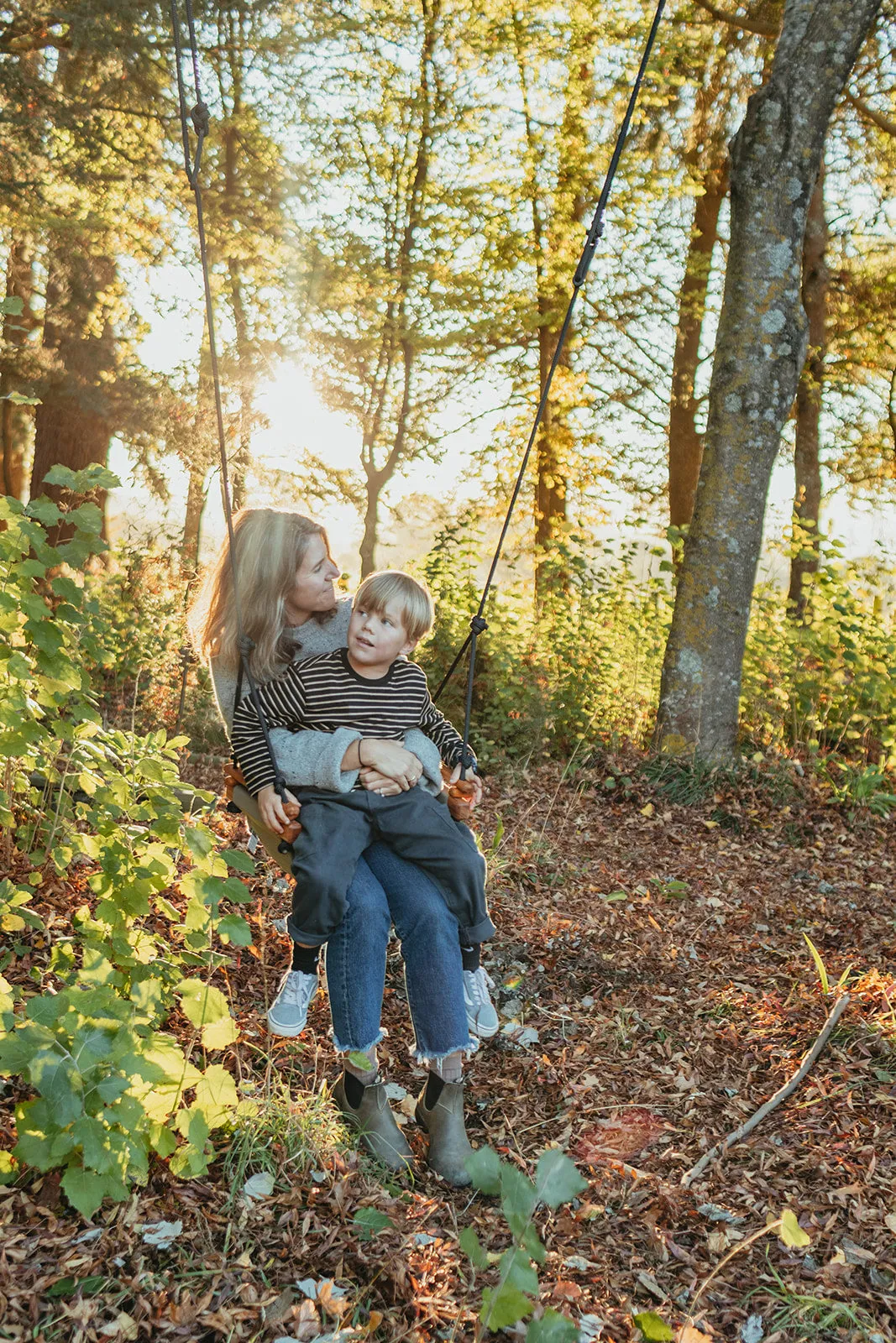 Solvej Child Swings - Classic Taupe