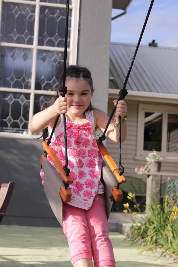 Solvej Child Swings - Classic Taupe