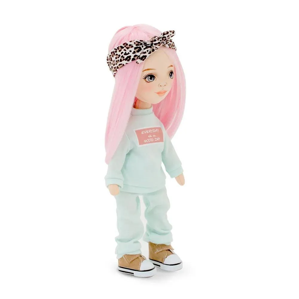 Sweet Sisters Dolls : Billie in Mint Tracksuit